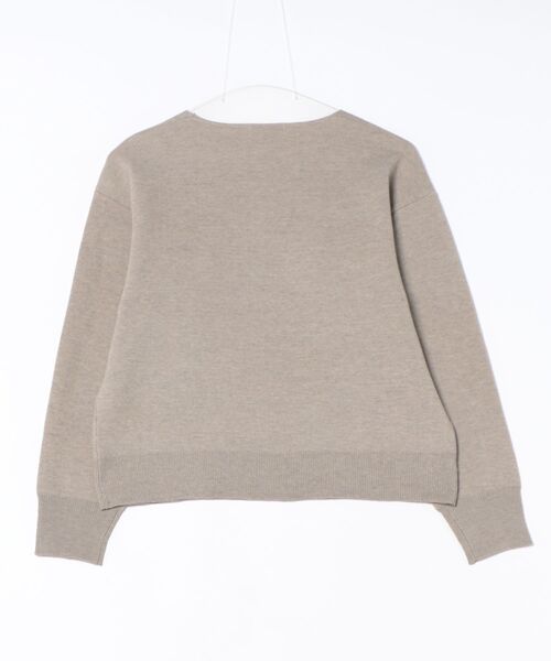 m.f.editorial(エムエフエディトリアル)の「【ストレッチ ハンドウォッシャブル】タカキューレディース ミラノ Vネック ニットプルオーバー(ニット/セーター・レディース・グリーン/ベージュ/グレー・MEDIUM/LARGE)」の4枚目の写真