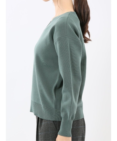 m.f.editorial(エムエフエディトリアル)の「【ストレッチ ハンドウォッシャブル】タカキューレディース ミラノ Vネック ニットプルオーバー(ニット/セーター・レディース・グリーン/ベージュ/グレー・MEDIUM/LARGE)」の21枚目の写真