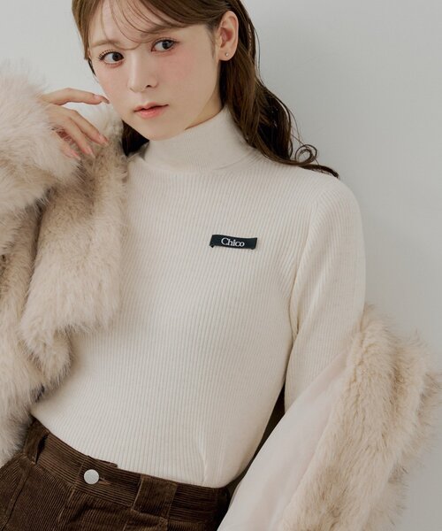 Chico（チコ）の「胸ロゴラメタートルニット（ニット/セーター・レディース・ピンク/ホワイト系その他3/グレー/ホワイト系その他2/アイボリー/ブラック・FREE）」の20枚目の写真
