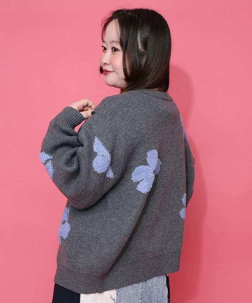 ScoLar(スカラー)の「153732:2WAYお花サガラ刺繍ジャガードニットカーディガン(カーディガン/ボレロ・レディース・チャコールグレー/ベージュ・M)」の11枚目の写真