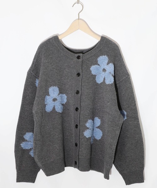 ScoLar(スカラー)の「153732:2WAYお花サガラ刺繍ジャガードニットカーディガン(カーディガン/ボレロ・レディース・チャコールグレー/ベージュ・M)」の13枚目の写真