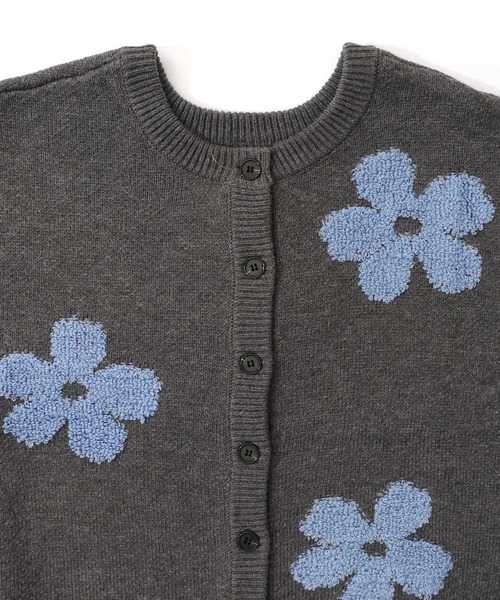 ScoLar(スカラー)の「153732:2WAYお花サガラ刺繍ジャガードニットカーディガン(カーディガン/ボレロ・レディース・チャコールグレー/ベージュ・M)」の19枚目の写真
