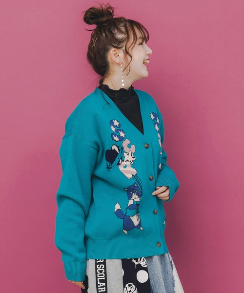 ScoLar(スカラー)の「153727:風船ネコちゃんジャガードニットカーディガン(カーディガン/ボレロ・レディース・グリーン/パープル/ブラック・M)」の22枚目の写真