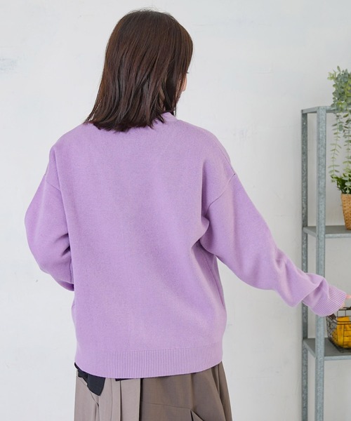 ScoLar(スカラー)の「153727:風船ネコちゃんジャガードニットカーディガン(カーディガン/ボレロ・レディース・グリーン/パープル/ブラック・M)」の17枚目の写真