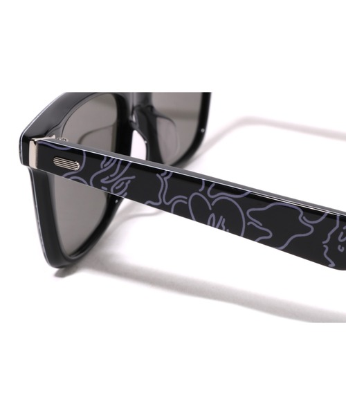 A BATHING APE（アベイシングエイプ）の「SUNGLASSES #15（サングラス・メンズ・グレー/ブラック/クリア・FREE）」の5枚目の写真