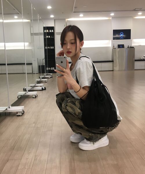 DAMISH(ダミシュ)の「デュアルフレックスショッパーバックパック_ブラック(バックパック/リュック・レディース・ブラック・OS)」の4枚目の写真