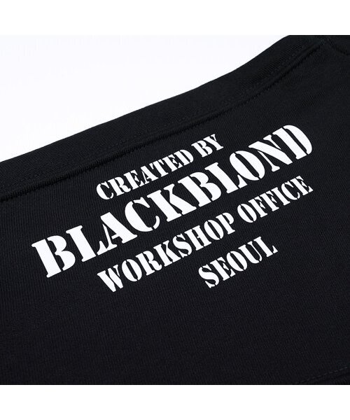 BLACK BLOND(ブラック ブロンド)の「ビビディアローグラフィティロゴジップアップフードジャケット(ブラック)(パーカー・レディース・その他・LARGE/MEDIUM/X-LARGE)」の4枚目の写真