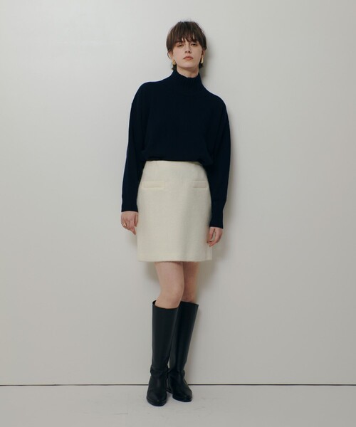 allureville(アルアバイル)の「メリノウールオーバーサイズタートル(ニット/セーター・レディース・レッド/ネイビー/オフホワイト・2)」の15枚目の写真