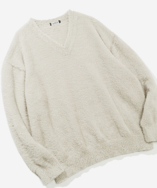 VASTIC(バスティック)の「ヘアリーリバースVネックニット_ベージュ(ニット/セーター・メンズ・その他・MEDIUM/LARGE)」の4枚目の写真