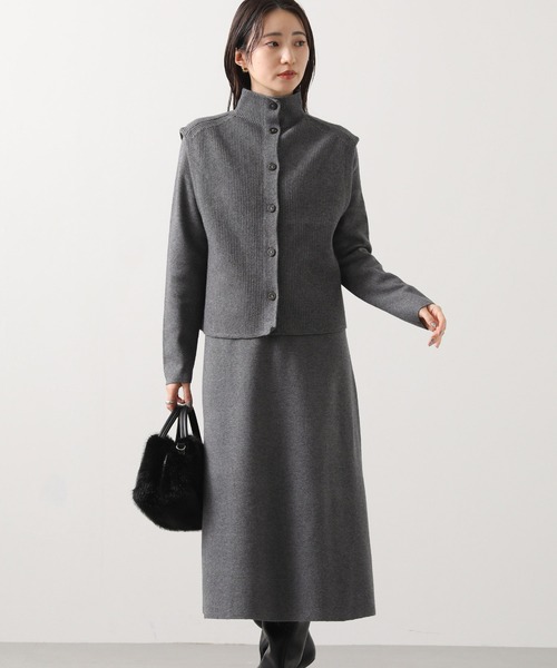 Gready Brilliant（グレディブリリアン）の「２ｗａｙベストセットワンピ（ワンピース・レディース・ブラック/グレー・38）」の13枚目の写真