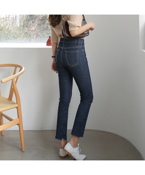 BBAEBBAE(ペッペ)の「ストレッチスパン内蔵ブーツカットデニムパンツ(デニムパンツ・レディース・ブルー・SMALL/MEDIUM/LARGE/X-LARGE)」の1枚目の写真