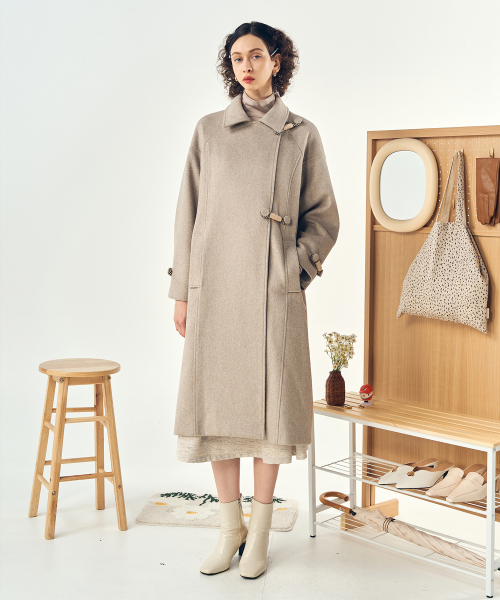 DE PERI MERA（ペリー メラ）の「留め具ポイントウールロングコート（オートミール）（チェスターコート・レディース・その他・FREE）」の3枚目の写真