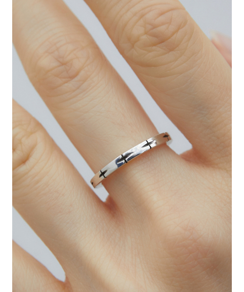 BYWEEKEND（バイウィーケンド）の「Mini cross ring（リング・レディース・その他・11/9/15 /13/17）」の3枚目の写真