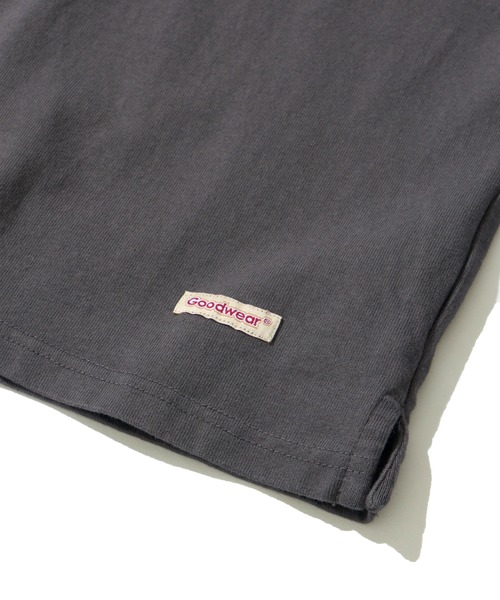 Goodwear(グッドウェア)の「【Goodwear/グッドウェア】USAコットン 無地 リラックスフィット ヘンリーネック Tシャツ(Tシャツ/カットソー・メンズ・ブラック/ブラウン/ホワイト/ライトカーキ/チャコールグレー/ネイビー・LARGE/MEDIUM/X-LARGE)」の21枚目の写真