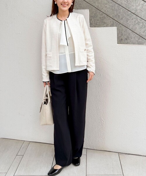 NOLLEY’S（ノーリーズ）の「《セットアップ対応》ウォッシャブルストレッチジョーゼットボウタイ風ペプラムブラウス（シャツ/ブラウス・レディース・ネイビー/オフホワイト/ブラック・36/38）」の12枚目の写真