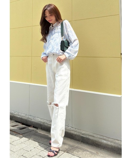 LUDICRUM(ルーディクルム)の「LD Crash straight denim(デニムパンツ・レディース・オフホワイト/ライトブルー・XS/S/M)」の5枚目の写真