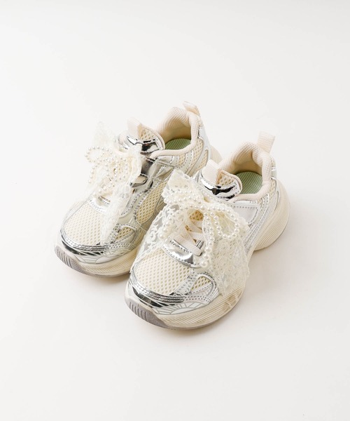 URBAN CHERRY(アーバンチェリー)の「【リボンチャーム付き】メタルダッドスニーカー(スニーカー・キッズ・ピンク/ホワイト・22.5cm/18.5cm/20.5cm/21.5cm/22.0cm/19.5cm/18.0cm/19.0cm/20.0cm/21.0cm)」の10枚目の写真