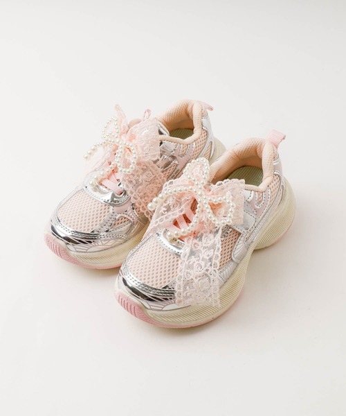 URBAN CHERRY(アーバンチェリー)の「【リボンチャーム付き】メタルダッドスニーカー(スニーカー・キッズ・ピンク/ホワイト・22.5cm/18.5cm/20.5cm/21.5cm/22.0cm/19.5cm/18.0cm/19.0cm/20.0cm/21.0cm)」の11枚目の写真