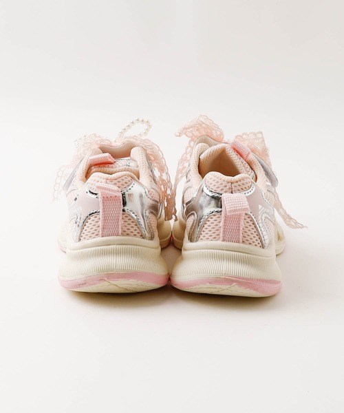 URBAN CHERRY(アーバンチェリー)の「【リボンチャーム付き】メタルダッドスニーカー(スニーカー・キッズ・ピンク/ホワイト・22.5cm/18.5cm/20.5cm/21.5cm/22.0cm/19.5cm/18.0cm/19.0cm/20.0cm/21.0cm)」の15枚目の写真
