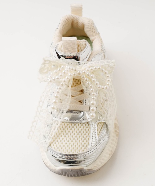 URBAN CHERRY(アーバンチェリー)の「【リボンチャーム付き】メタルダッドスニーカー(スニーカー・キッズ・ピンク/ホワイト・22.5cm/18.5cm/20.5cm/21.5cm/22.0cm/19.5cm/18.0cm/19.0cm/20.0cm/21.0cm)」の20枚目の写真