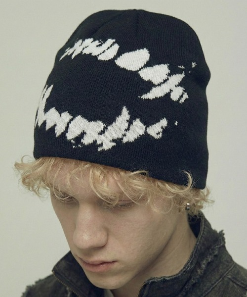VIBGYOR（ヴィブジョー）の「【IZU】 ディストーテッドスマイルジャガードニットビーニー（ニットキャップ/ビーニー・メンズ・ブラック・FREE）」の3枚目の写真