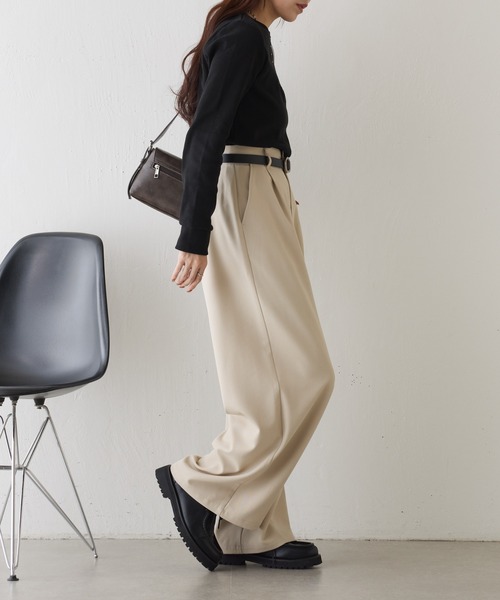 COLONY 2139（コロニートゥーワンスリーナイン）の「ホックヘンリーネックフライスプルオーバー（Tシャツ/カットソー・レディース・ブラック/チャコールグレー/ホワイト/ライトグレー・FREE）」の19枚目の写真