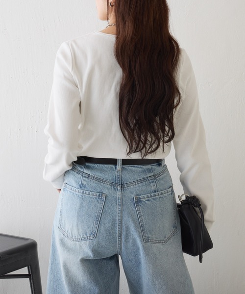 COLONY 2139（コロニートゥーワンスリーナイン）の「ホックヘンリーネックフライスプルオーバー（Tシャツ/カットソー・レディース・ブラック/チャコールグレー/ホワイト/ライトグレー・FREE）」の7枚目の写真