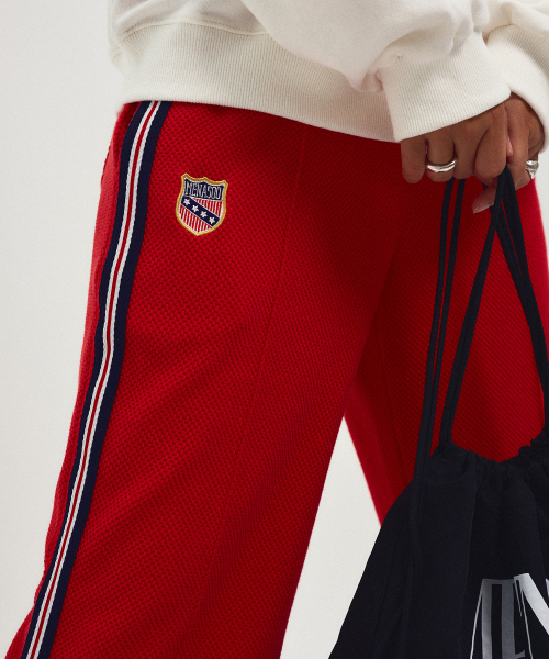 MENASOO(ミナス)の「Waffle Wide Pants_3 Color(スウェットパンツ・レディース・ブラック/ネイビー/レッド・F)」の5枚目の写真