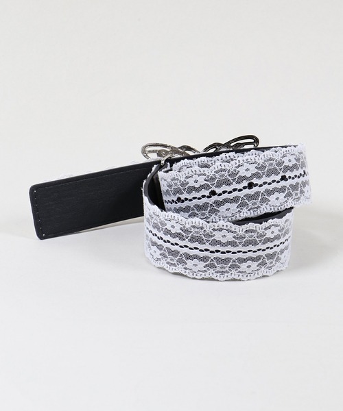 SPINNS（スピンズ）の「レースベルト/バタフライバックル（ベルト・レディース・ホワイト・ONESIZE）」の2枚目の写真