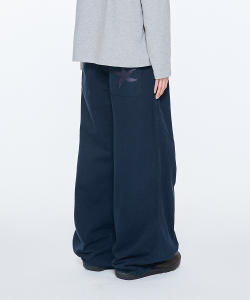 THECOLDESTMOMENT(ザコールデストモーメント)の「TCM washed starfish chino pants (dark navy)(その他パンツ・レディース・その他・S/M/L)」の1枚目の写真