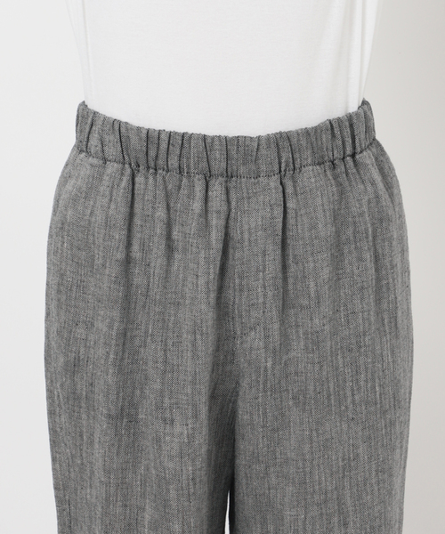 Spick & Span（スピックアンドスパン）の「エアリーリネンイージーパンツ（その他パンツ・レディース・アイボリー/チャコールグレー・38/36）」の16枚目の写真