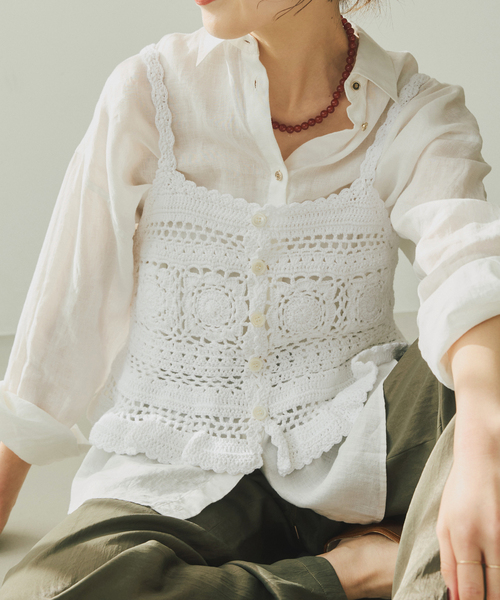 Spick & Span（スピックアンドスパン）の「コットンカギ針 ニットキャミソール（キャミソール・レディース・ブラック/ホワイト・FREE）」の4枚目の写真