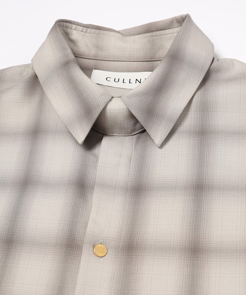 CULLNI(クルニ)の「Ombre Check Chin Tab Long Sleeve Shirt(シャツ/ブラウス・メンズ・ブラック/グレー・0/1/2)」の8枚目の写真