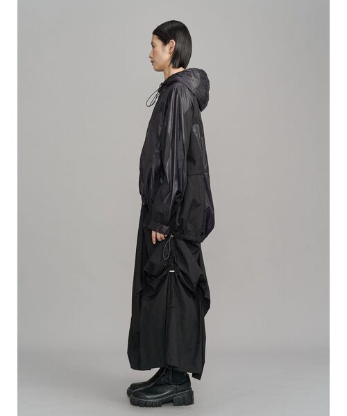 UN3D.(アンスリード)の「WAVE PATCHWORK WINDBREAKER / ウェーブパッチワークウインドブレーカー(ナイロンジャケット・レディース・ブラック/ベージュ/グレー・FREE)」の22枚目の写真