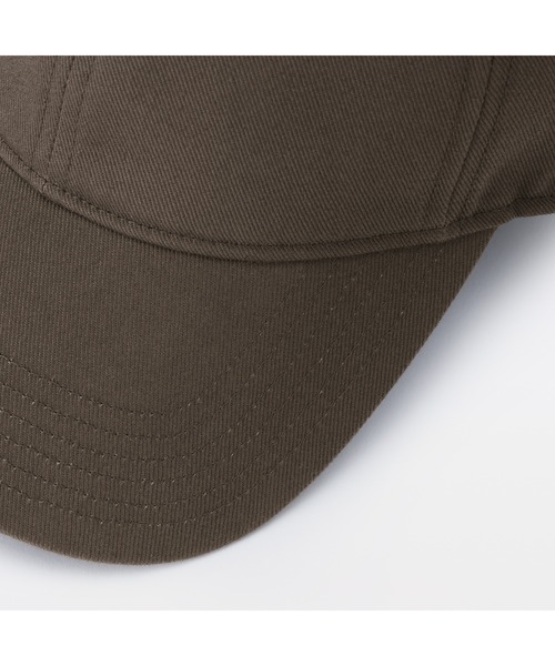 無印良品(ムジルシリョウヒン)の「UVカットコットンツイルキャップ(キャップ・レディース・ブラック/ブラウン系/ベージュ/ネイビー・55-59cm)」の6枚目の写真