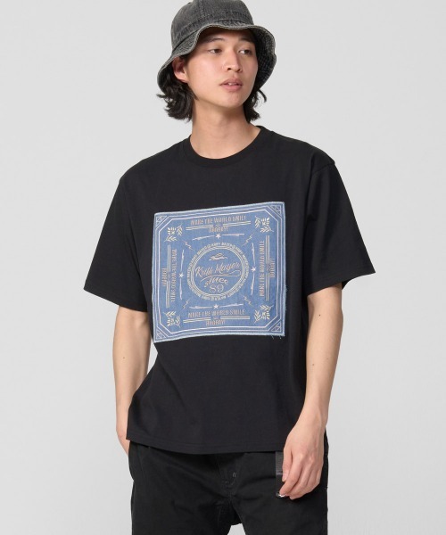 KRIFF MAYER(クリフメイヤー)の「【綿100%】クラフト刺繍T(バンダナ)(Tシャツ/カットソー・メンズ・ブラック/グレー/オフホワイト・X-LARGE/LARGE/MEDIUM)」の1枚目の写真