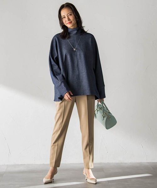 LAUTREAMONT(ロートレアモン)の「【WEB限定】裏毛布スタンドネックプルオーバー≪毛玉防止・ストレッチ≫(Tシャツ/カットソー・レディース・ネイビー/ブラック/オフホワイト・9号/11号)」の17枚目の写真
