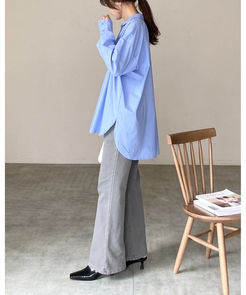 She's Closet(シーズクローゼット)の「深Vネック長袖オーバーサイズ スキッパーシャツブラウス(シャツ/ブラウス・レディース・ホワイト/ストライプ/ブラック/ブルー・FREE)」の19枚目の写真