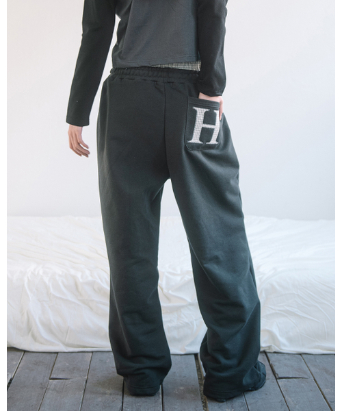 HAVISM（ヘビズム）の「CHECK LAYERED SWEATPANTS(CHARCOAL)（スウェットパンツ・レディース・その他・ONE SIZE）」の2枚目の写真