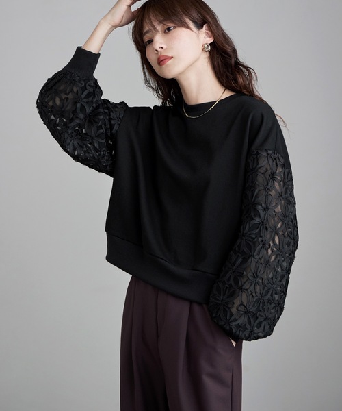 etoll.（エトル）の「フラワーチュール袖ドッキングPO（スウェット・レディース・ブラック/オフホワイト・M）」の3枚目の写真