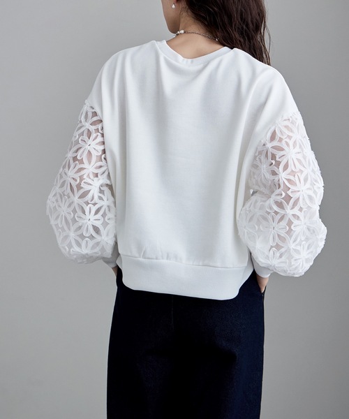 etoll.（エトル）の「フラワーチュール袖ドッキングPO（スウェット・レディース・ブラック/オフホワイト・M）」の6枚目の写真