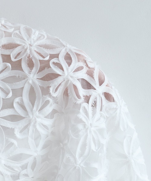 etoll.（エトル）の「フラワーチュール袖ドッキングPO（スウェット・レディース・ブラック/オフホワイト・M）」の14枚目の写真