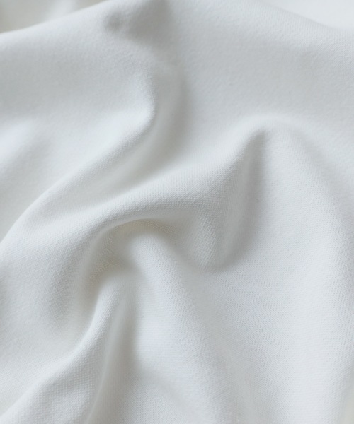 etoll.（エトル）の「フラワーチュール袖ドッキングPO（スウェット・レディース・ブラック/オフホワイト・M）」の13枚目の写真