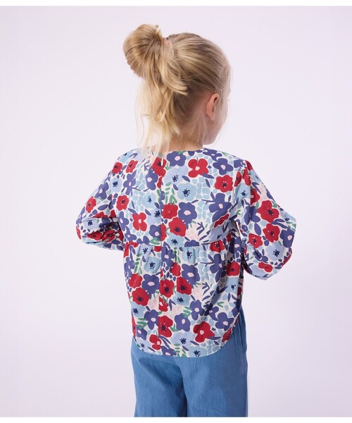 PETIT BATEAU（プチバトー）の「フラワープリント長袖ブラウス（シャツ/ブラウス・キッズ・ホワイト系その他・3YEAR/4YEAR/5YEAR）」の3枚目の写真