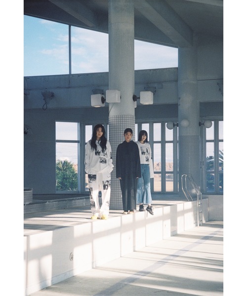 HOLIDAY(ホリデイ)の「SUPER FINE DRY L/S HOODED DRESS (Joe Szabo) スーパーファインドライロングスリーブフーデッドドレス (ジョセフスザボ)(ワンピース・レディース・ホワイト/ブラック・ONE SIZE)」の21枚目の写真