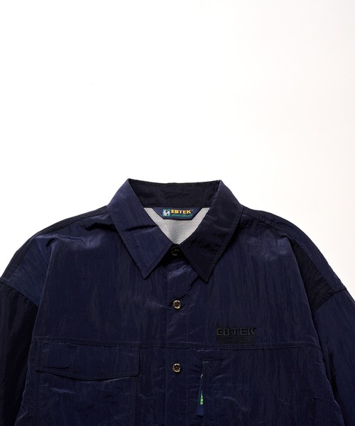 Eddie Bauer(エディーバウアー)の「EBTEK マルチポケットシャツ(シャツ/ブラウス・メンズ・ネイビー/チャコール/サンドグレー・L/M/S/XL)」の20枚目の写真
