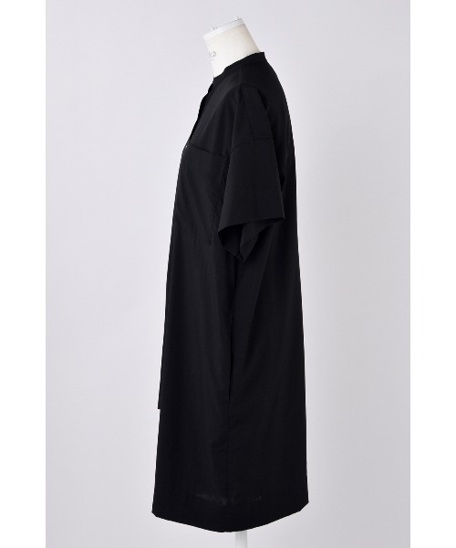 ENFOLD(エンフォルド)の「SHIRT ROMPERS(つなぎ/オールインワン・レディース・ブラック・38/36)」の2枚目の写真