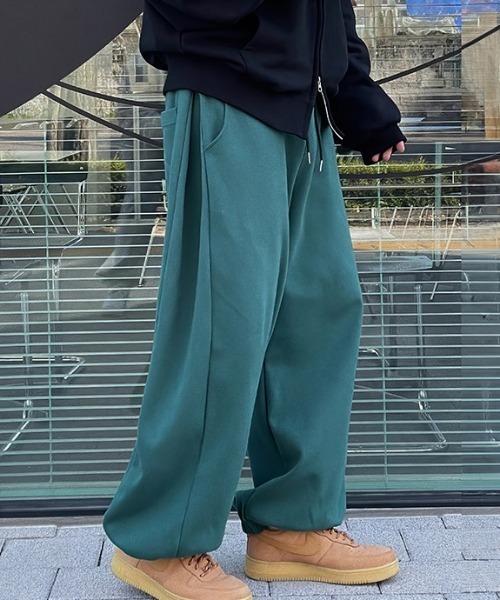 B.R.U(ブル)の「サイドタックスウェットパンツ(スウェットパンツ・メンズ・グレー/ピンク/グリーン・LARGE/MEDIUM)」の2枚目の写真