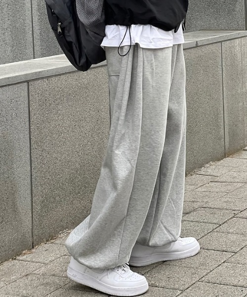 B.R.U(ブル)の「サイドタックスウェットパンツ(スウェットパンツ・メンズ・グレー/ピンク/グリーン・LARGE/MEDIUM)」の5枚目の写真