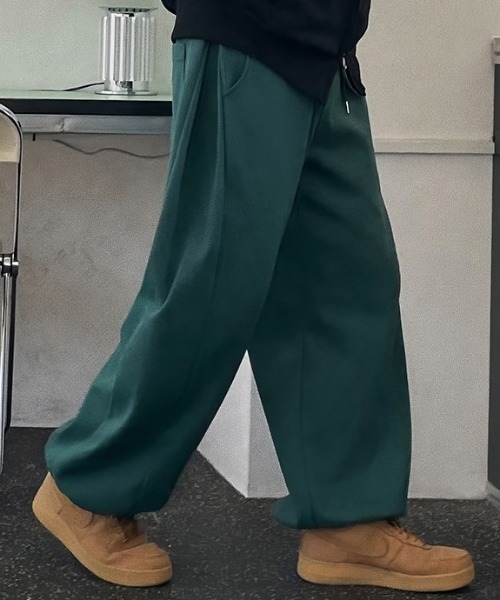 B.R.U(ブル)の「サイドタックスウェットパンツ(スウェットパンツ・メンズ・グレー/ピンク/グリーン・LARGE/MEDIUM)」の21枚目の写真